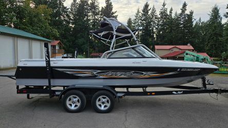 2003 Tige 22i Unlimited wakeboard boat