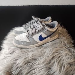 Nike Dunk Low Mini Swoosh Wolf Grey/Game Royal Size 4.5
