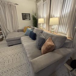 Delano Gray Sectional Couch 