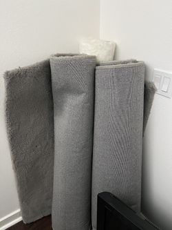4x Gray And White Plush Soft Rugs