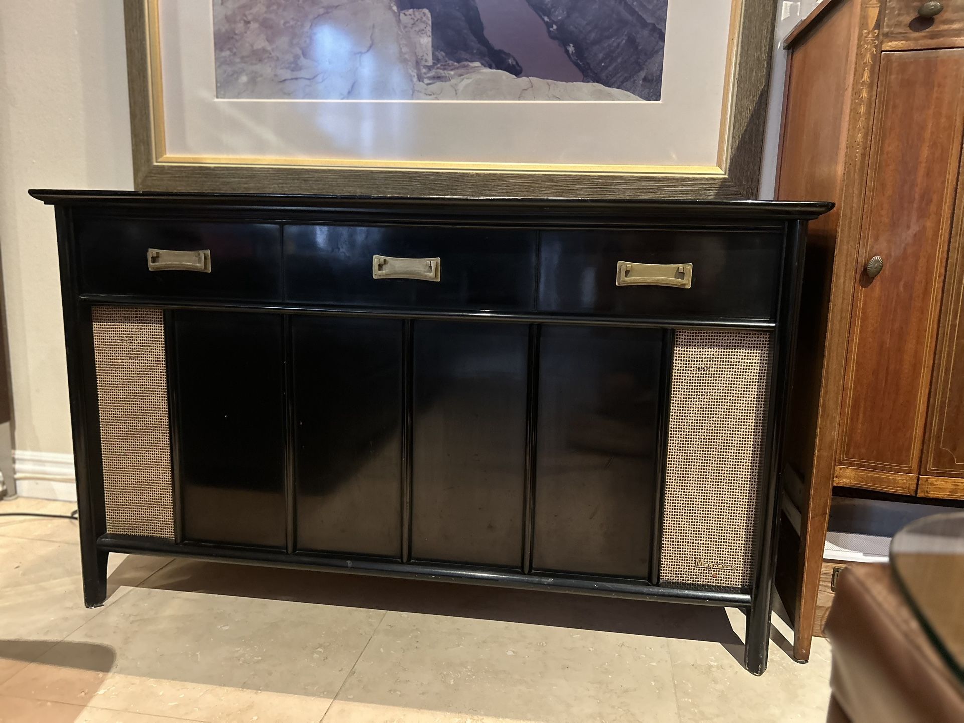 Mid Century Vintage Magnavox Record Changer Stereo Console