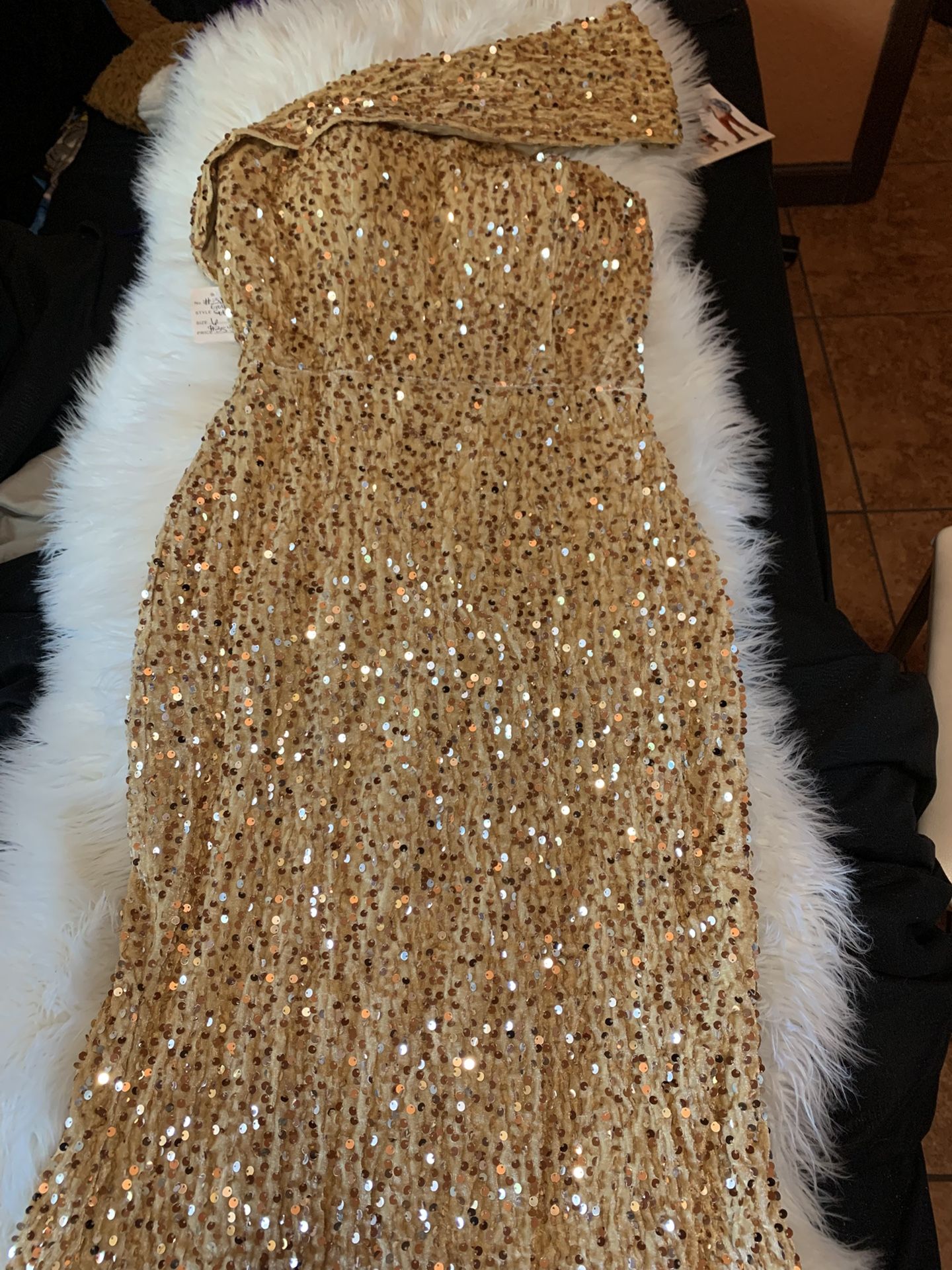 Vestido Largo Size 6 Muy Bonito Y Elegante