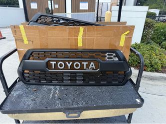 Toyota Tacoma grill