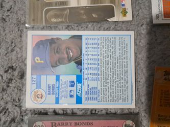 Lot Of 9 Barry Bonds Baseball Cards Thumbnail