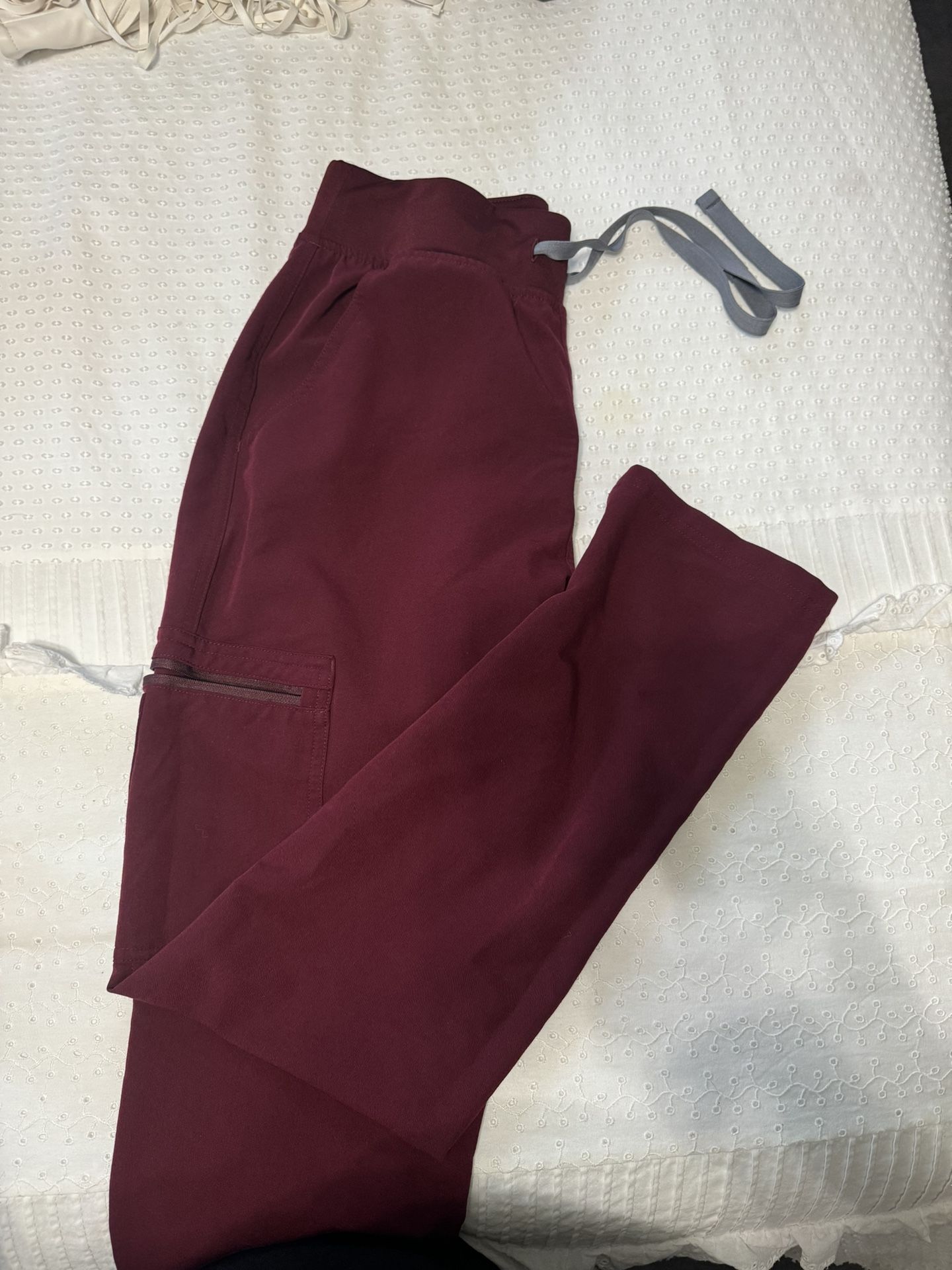 Burgundy Figs Scrub Set