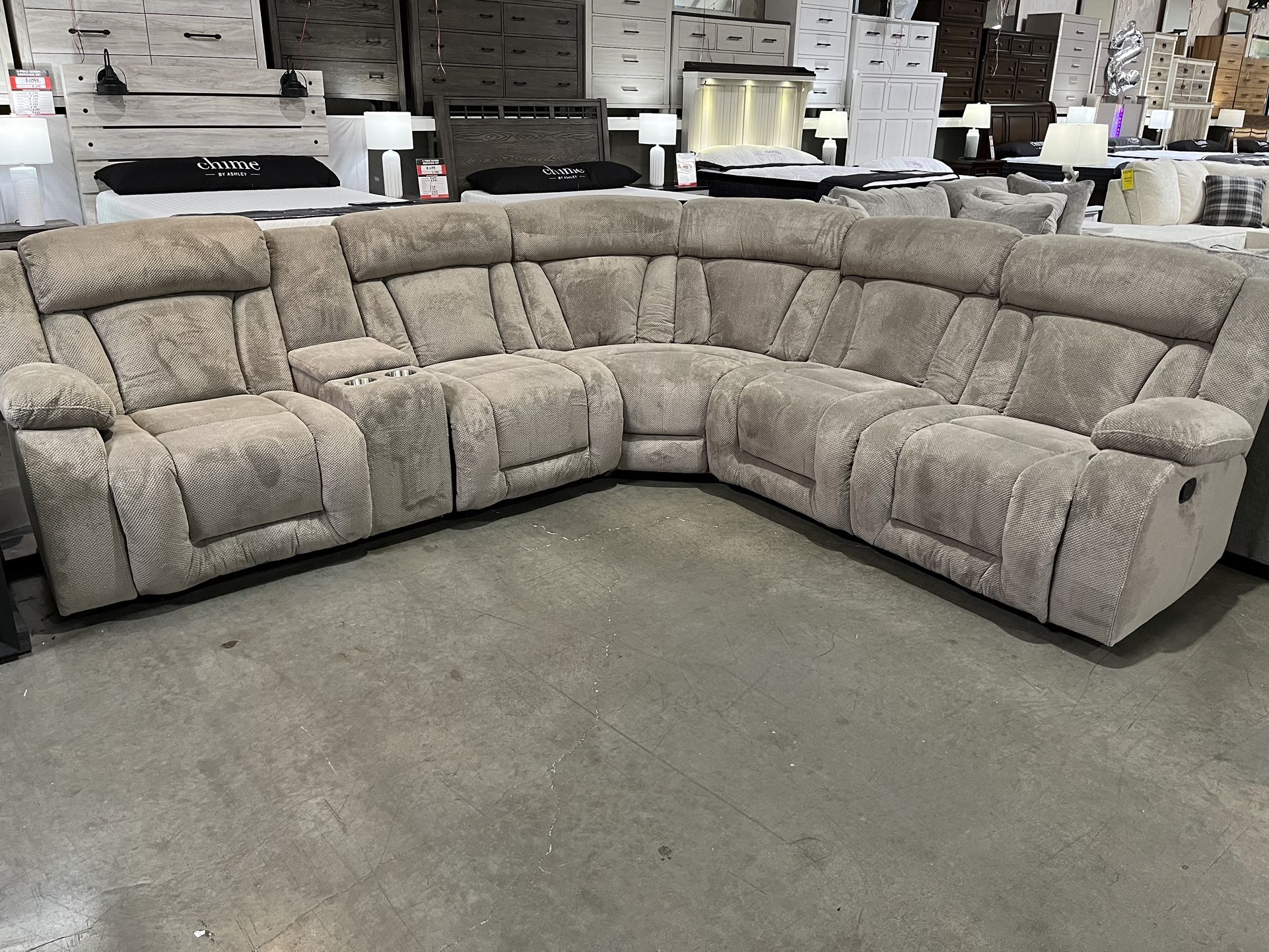 Reclining Sectional 