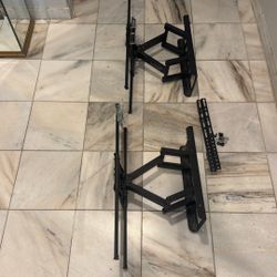 2 Tv Mounts Assembly 