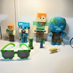 Minecraft Lot 8 pieces Lot