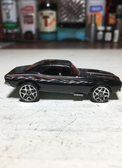 Hot wheels 1967 Camaro
