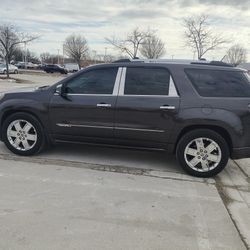 2013 GMC Acadia