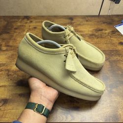 Clarks Wallabees Maple Suede Mens Size 10.5