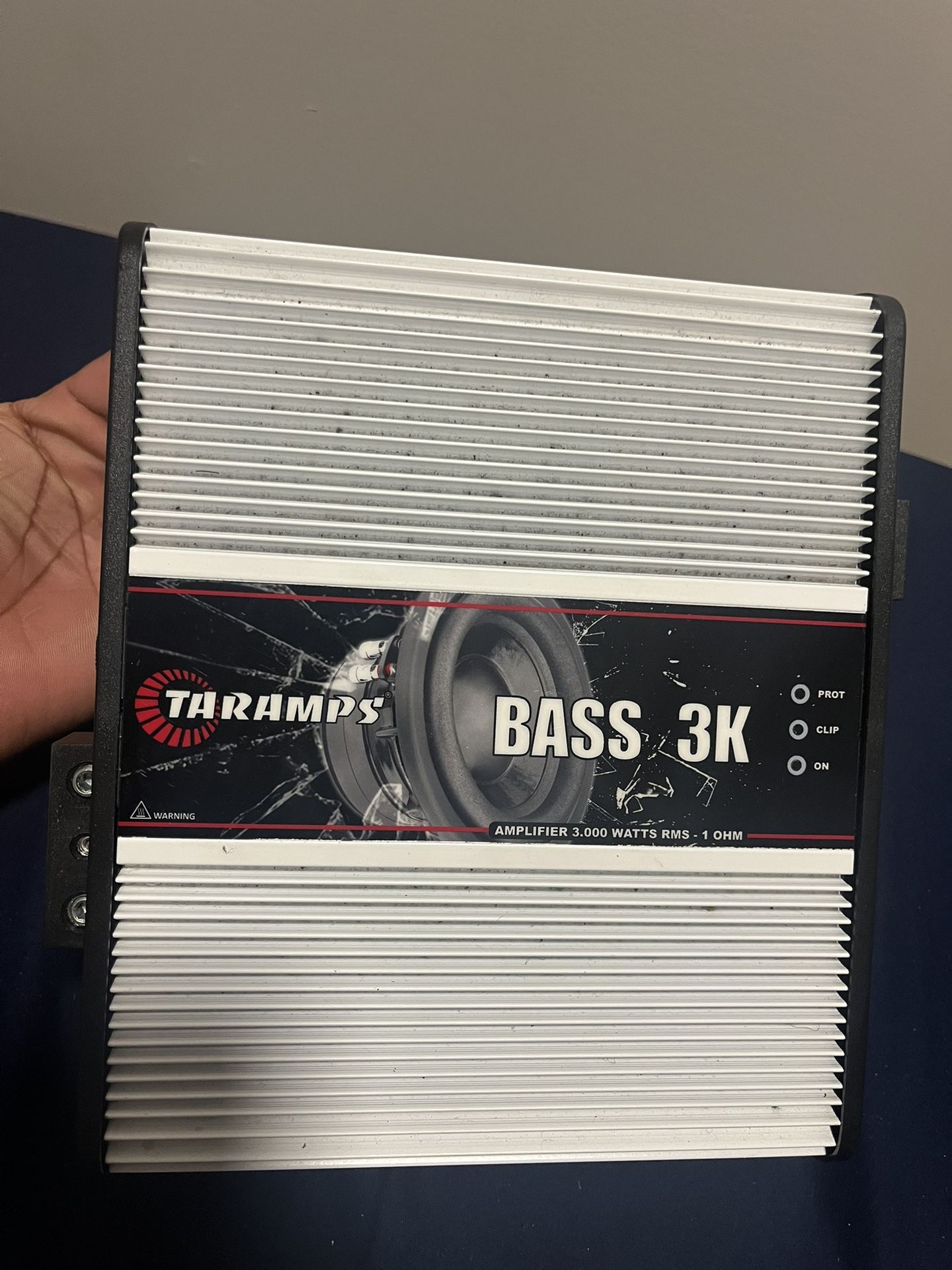 taramps 3000 bass