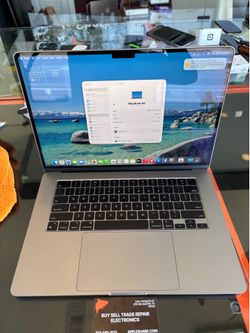 MacBook Air 15” M3 Chip 8GB Ram 256SSD! 90 Day warranty! We offer financing..