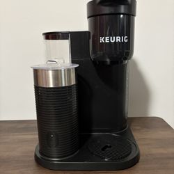 Keurig K-Cafe Essentials Coffee Maker With Frother