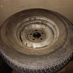 Tiger Paw Tire P235/75R15