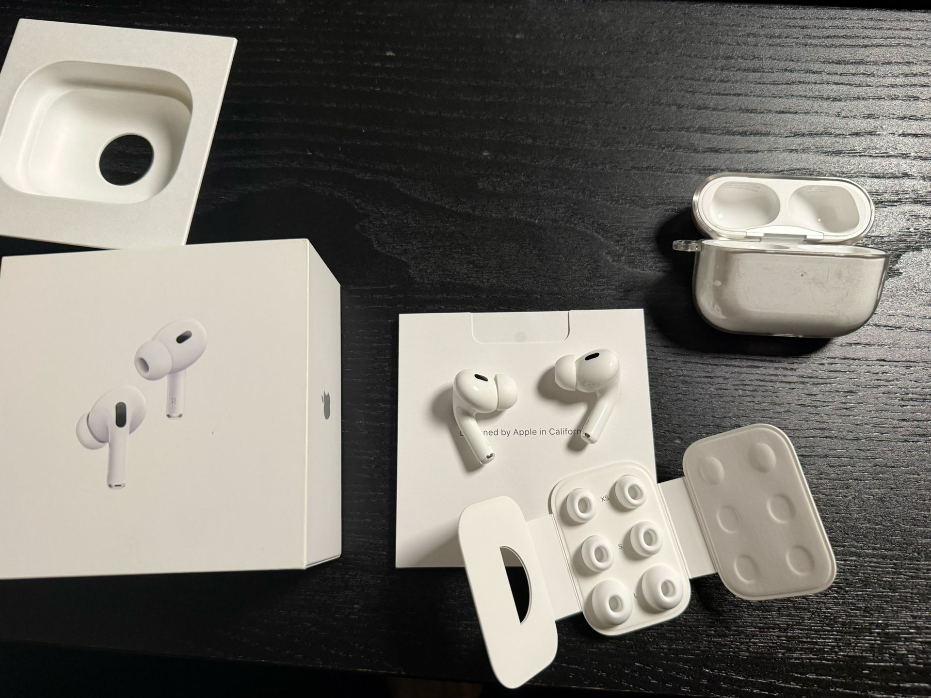 AirPods Pro 2 Mint Condition