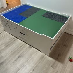 Melissa And Doug Table 