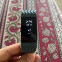 Fitbit Charge 2 Smartwatch 