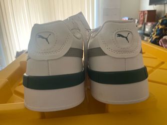 Puma low tops size men 10
