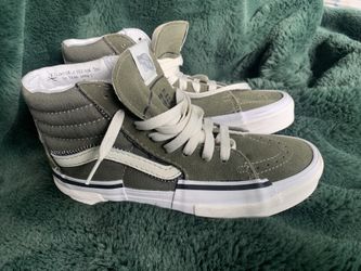 Vans Shade Hightops Size 6.5 Men 8 Women