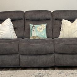 3 Seat/2 Recliner Sofa