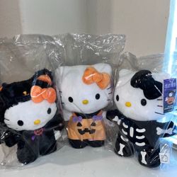 3-NWT HELLO KITTY SANRIO HALLOWEEN  SIDE STEEPER GREETERS BUNDLE