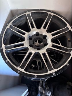 HELO HE900 20” Rims