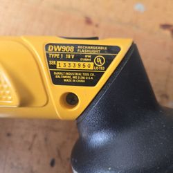 DeWalt DW908 Type 1 18v Rechargeable Flashlight (Tool Only)