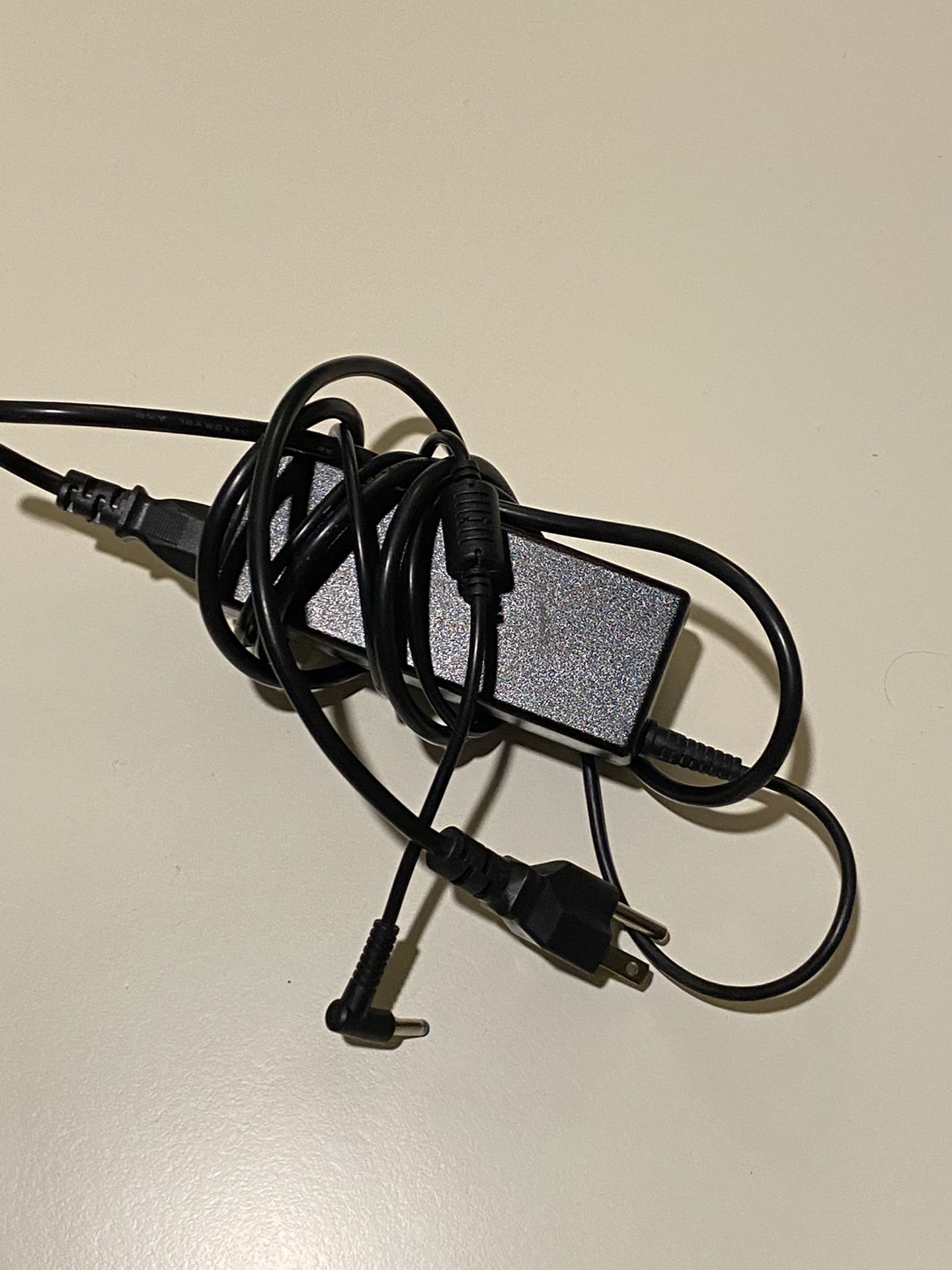 Ac adapter