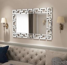Large Silver Geometric Statement Wall Mirror – Elegant Modern/Greek Key Design