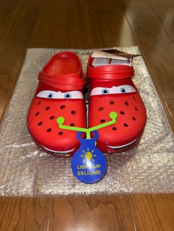 Size 7,8,9,10,11 Crocs Classic Clog Lightning McQueen