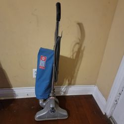 Vintage Royal Heavy Duty Upright Commercial Bagged Vaccum  Cleaner