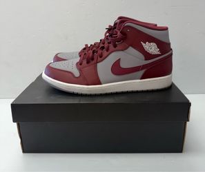 Air Jordan 1 mid