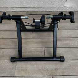 Costway Bike Trainer Bicycle Exercise Stand w/ 8 Levels Resistance