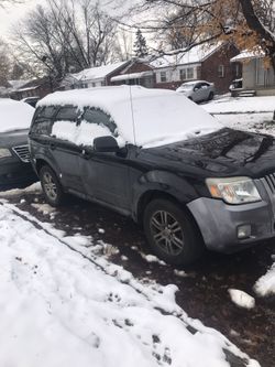 2010 Mercury marnier 