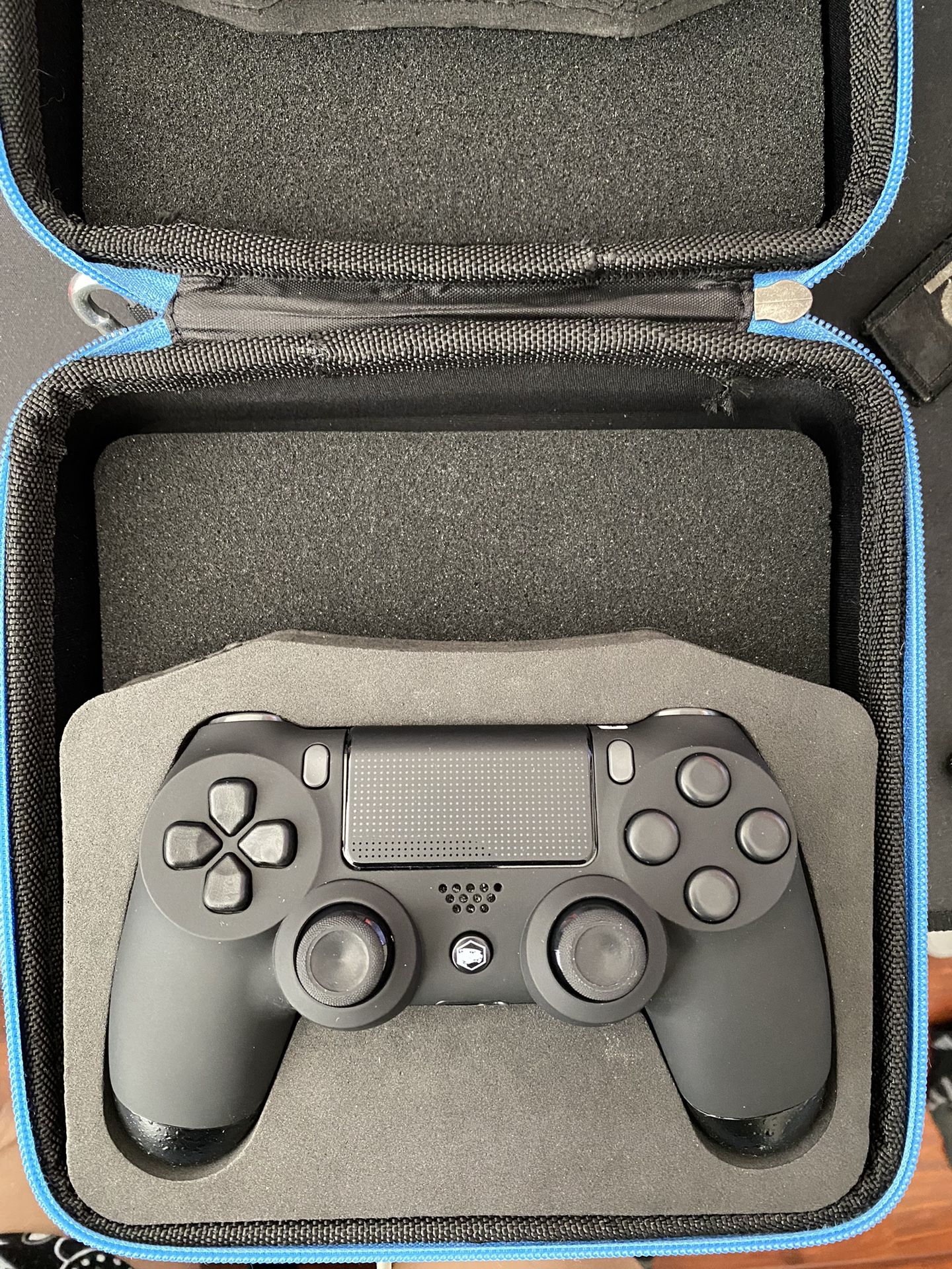 BattleBeaver PS4 Controller