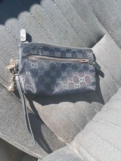 Gucci handbag purse