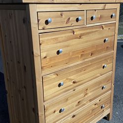 IKEA Hemnes Chest With Big Drawers. Drawers Sliding Smoothly Great Confition
