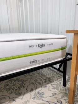 Helix Kids Mattress - LIKE NEW! Delivery Available