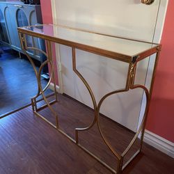 GOLD MIRROR SIDE TABLE