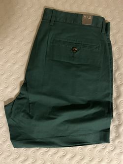 J Crew 5 Inch Shorts ( Size 31 )