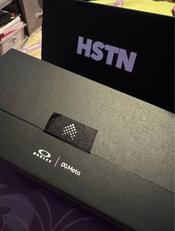Oakley Meta HSTN glasses