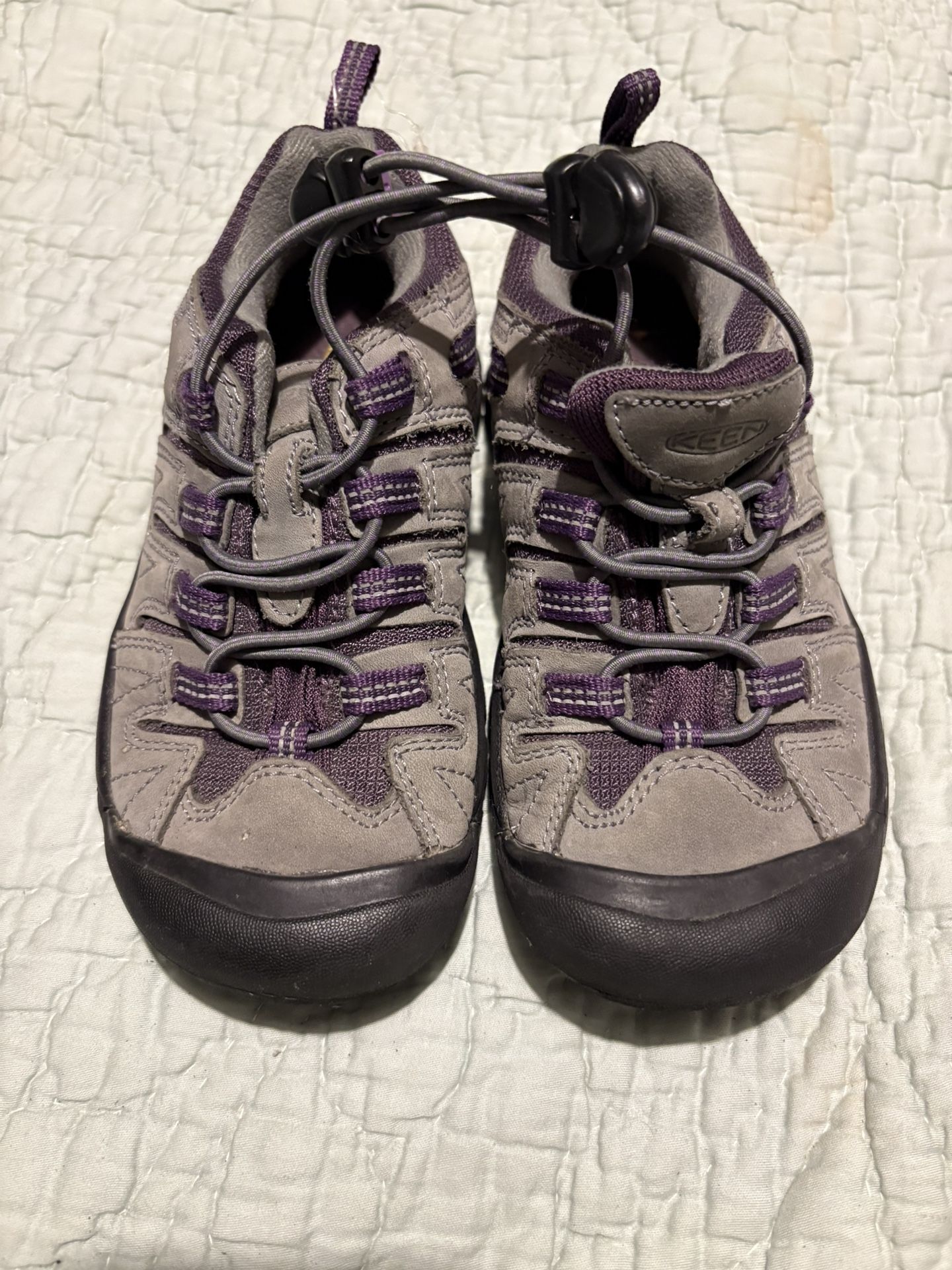 Keen Kids 13; gray with purple accents
