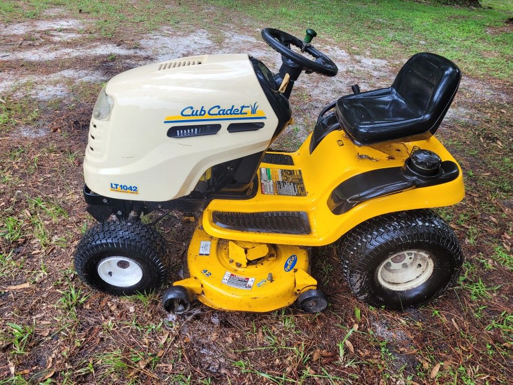 Lawn Tractor