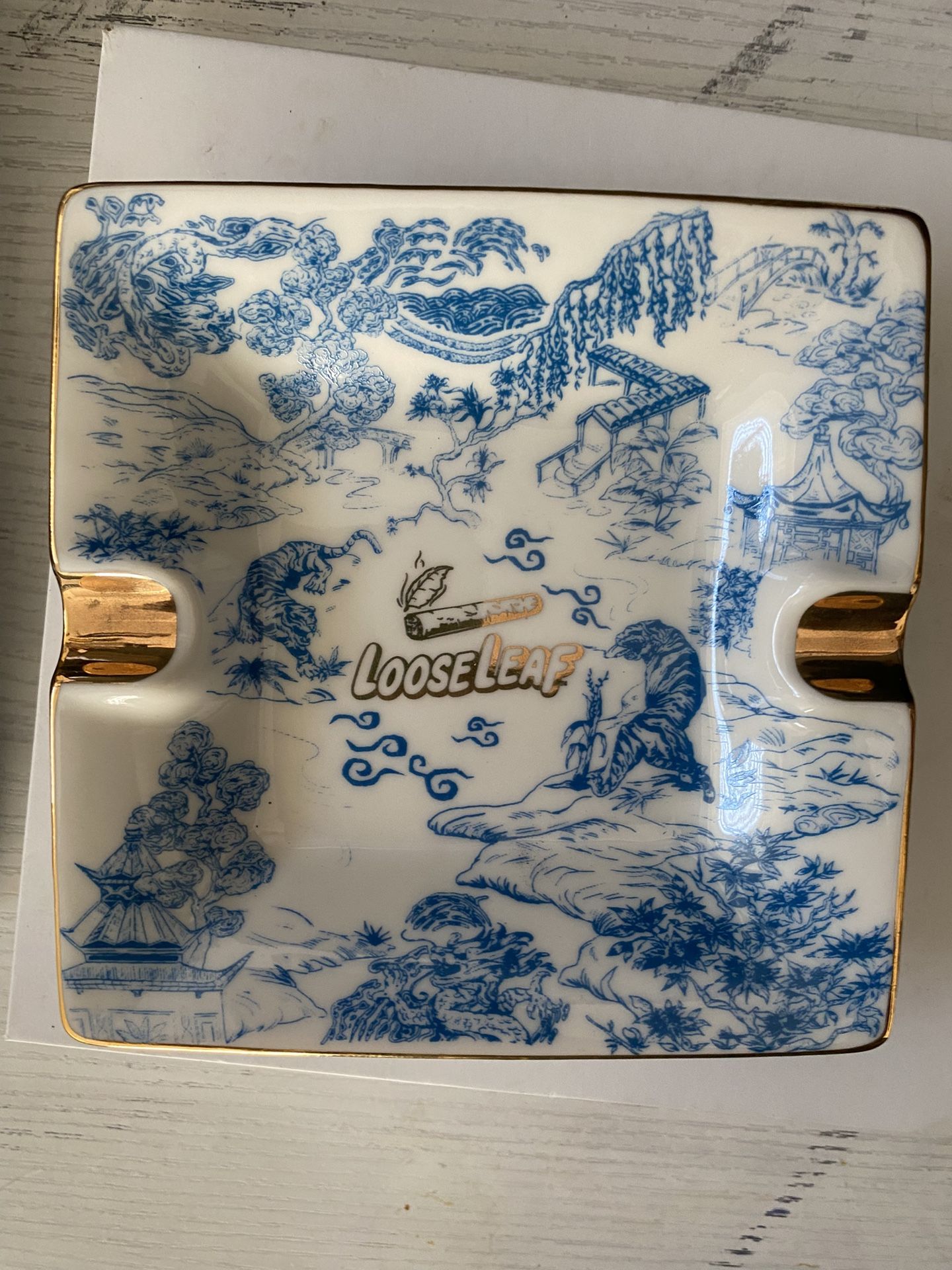 Loose Leaf Tray