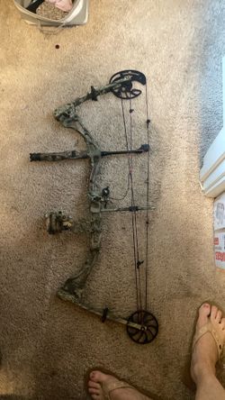 Compound bow ready for the field!