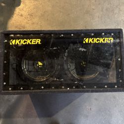 Kicker Speaker And Kicker Amp 