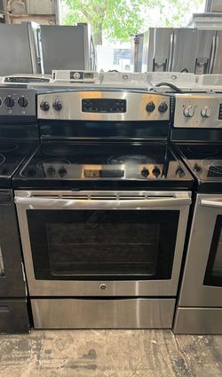 GE Electric Range with Self Clean Stainless