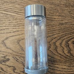 Vintage Starbucks Glass Tea Infuser Bottle with Stainless Steel Lid – Etched Leaf Design

