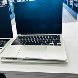 MacBook Pro 13 2020
